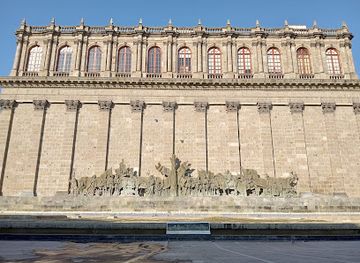 mexico/los-altos-de-jalisco/attraction/plaza-fundadores