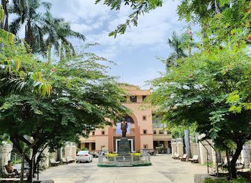 india/central-india/attraction/shaheed-smarak