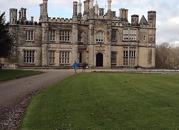 united-kingdom/edinburgh/attraction/dalmeny-house