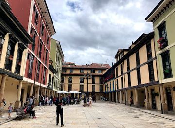 spain/asturias/attraction/palacio-del-marques-de-san-feliz