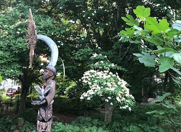 kentucky/louisville/attraction/st-francis-peace-garden