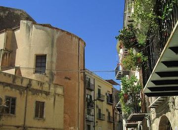 italy/palermo/attraction/piazza-fonderia