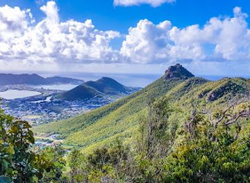 sint-maarten/cul-de-sac/attraction/radio-tower-outlook