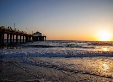 california/malibu/attraction/manhattan-beach-pier