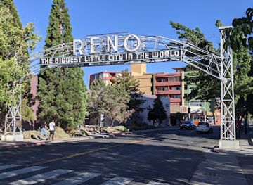 nevada/reno/attraction/old-reno-arch