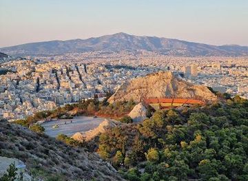 greece/athens/attraction/lycabettus-hill
