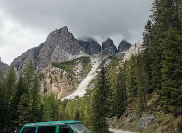italy/cortina-d-ampezzo/attraction/parcheggio-per-ferrate