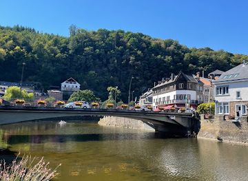 belgium/la-roche-en-ardenne/attraction/le-petit-train