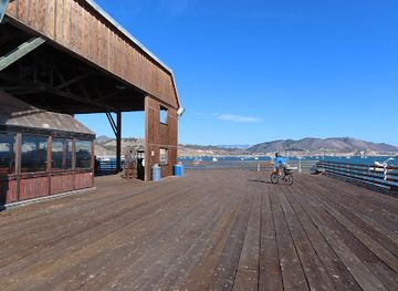 california/pismo-beach/attraction/port-san-luis-pier