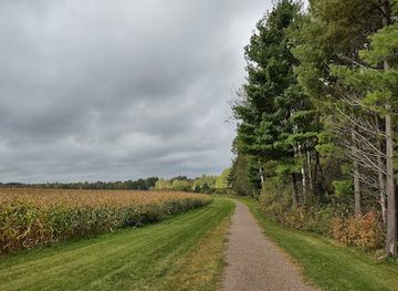 wisconsin/great-river-road/attraction/nw-hemisphere-center-45-90-geographical-marker