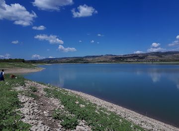 italy/irpinia/attraction/oasi-wwf-lago-di-conza