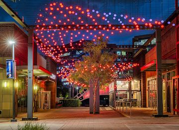 texas/the-woodlands/attraction/shoal-hughes-landing