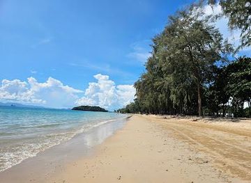 thailand/phuket/attraction/klong-muang-beach