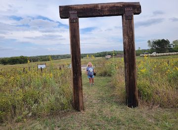kansas/tallgrass-prairie-national-preserve/attraction/prairy-art-sculpture-park