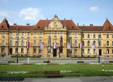 croatia/zagreb/attraction/museum-of-arts-and-crafts-zagreb