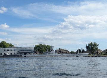 michigan/muskegon/attraction/uss-silversides-submarine-museum