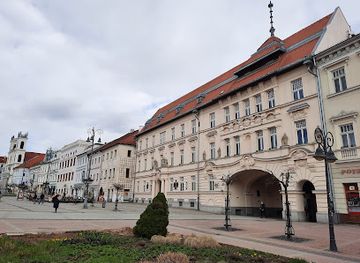 slovakia/banska-bystrica/attraction/biskupsky-palac