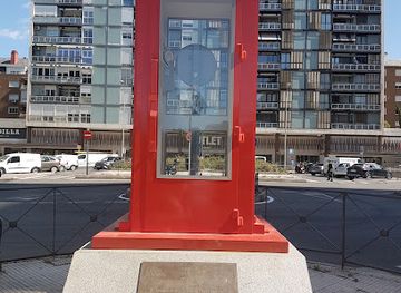 spain/castile-la-mancha/attraction/homenaje-a-la-cabina-de-antonio-mercero