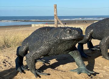 belgium/belgian-coast/attraction/statue-metamorphose