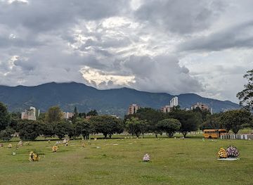 colombia/los-llanos/attraction/casa-museo-pablo-escobar