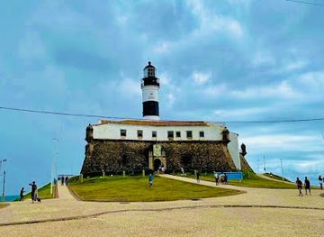 brazil/salvador/barra/attraction/farol-da-barra