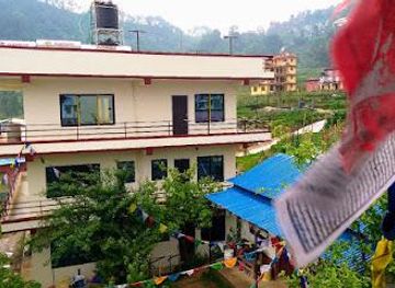 Niru Yoga Homestay Meditation, Hiking Sound healing Retreat