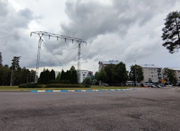 finland/finnish-lakeland/attraction/memorial-of-rautarouva-power-line