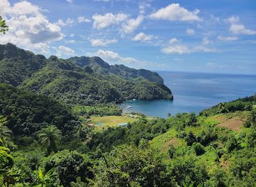 saint-vincent-and-the-grenadines/georgetown/attraction/cumberland-beach