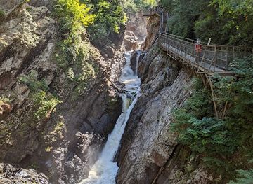 new-york/whiteface-mountain/attraction/high-falls-gorge