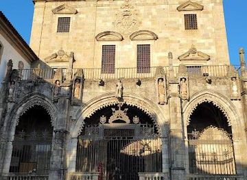 portugal/braga/attraction/santa-maria-de-braga-cathedral