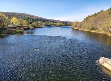 pennsylvania/delaware-water-gap-national-recreation-area/attraction/roebling-s-delaware-aqueduct