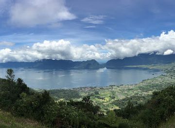 indonesia/west-sumatra/attraction/puncak-lawang