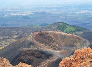 italy/sicily/attraction/crateres-silvestri