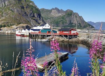 norway/lofoten-islands/attraction/visit-lofoten