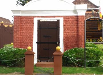 malaysia/kelantan/attraction/pitis-bank-kota-bharu-kelantan