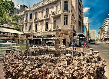 uruguay/montevideo/punta-carretas/attraction/fountain-of-the-padlocks