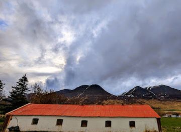 iceland/dalvik/attraction/mooruvellir