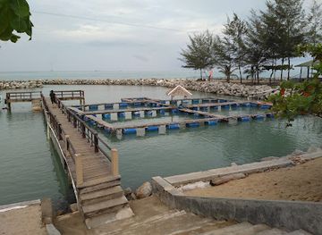 indonesia/bangka-belitung-islands/attraction/pantai-tongaci