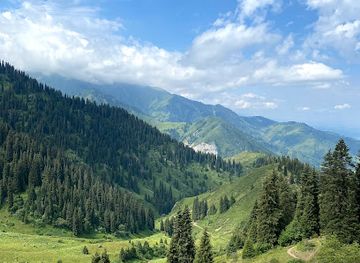 kazakhstan/ile-alatau-national-park/attraction/swing