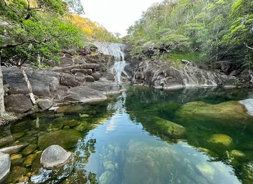 australia/hinchinbrook-island/attraction/mulligan-falls-campgrounds