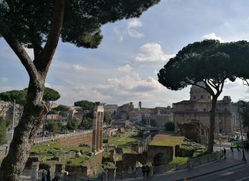 italy/lazio/attraction/complex-of-the-victorian-ala-brasini
