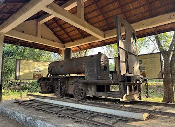 laos/phakse-province/attraction/historic-bridge-don-det-don-khon