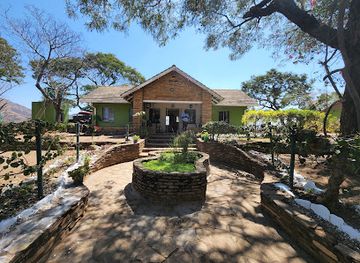 zimbabwe/zambezi-valley/attraction/marongora-parks-office