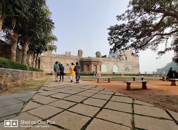 india/andhra-pradesh/attraction/kondapalli-fort