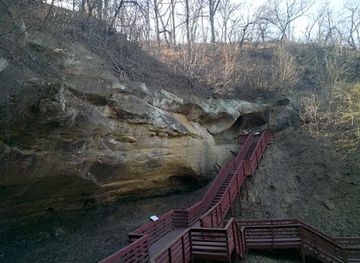 nebraska/indian-cave-state-park/attraction/indian-cave