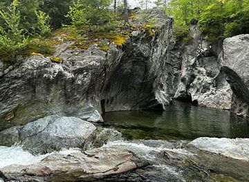 vermont/lamoille-county/attraction/huntington-gorge