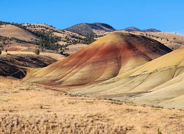 oregon/sherman-county/attraction/painted-hills