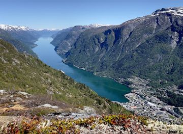 norway/trolltunga/attraction/eidesnuten-903-m-o-h