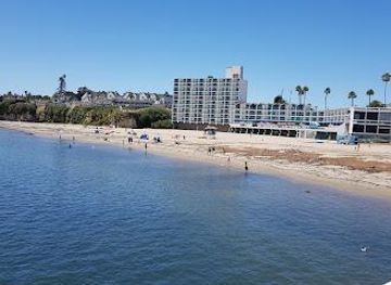 california/campbell/attraction/cowell-beach
