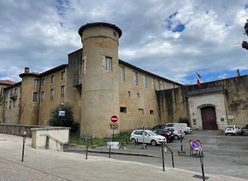 spain/san-sebastian/attraction/chateau-vieux-gaztelu-zaharra